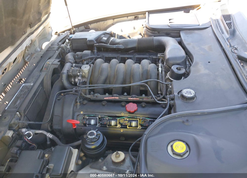 1998 JAGUAR XJ8 VIN: SAJHX1242WC845946
