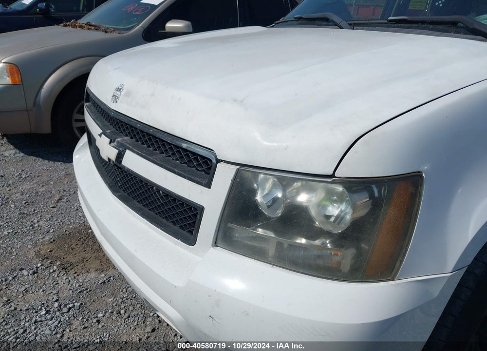 2010 CHEVROLET TAHOE LS VIN: 1GNMCAE03AR219871
