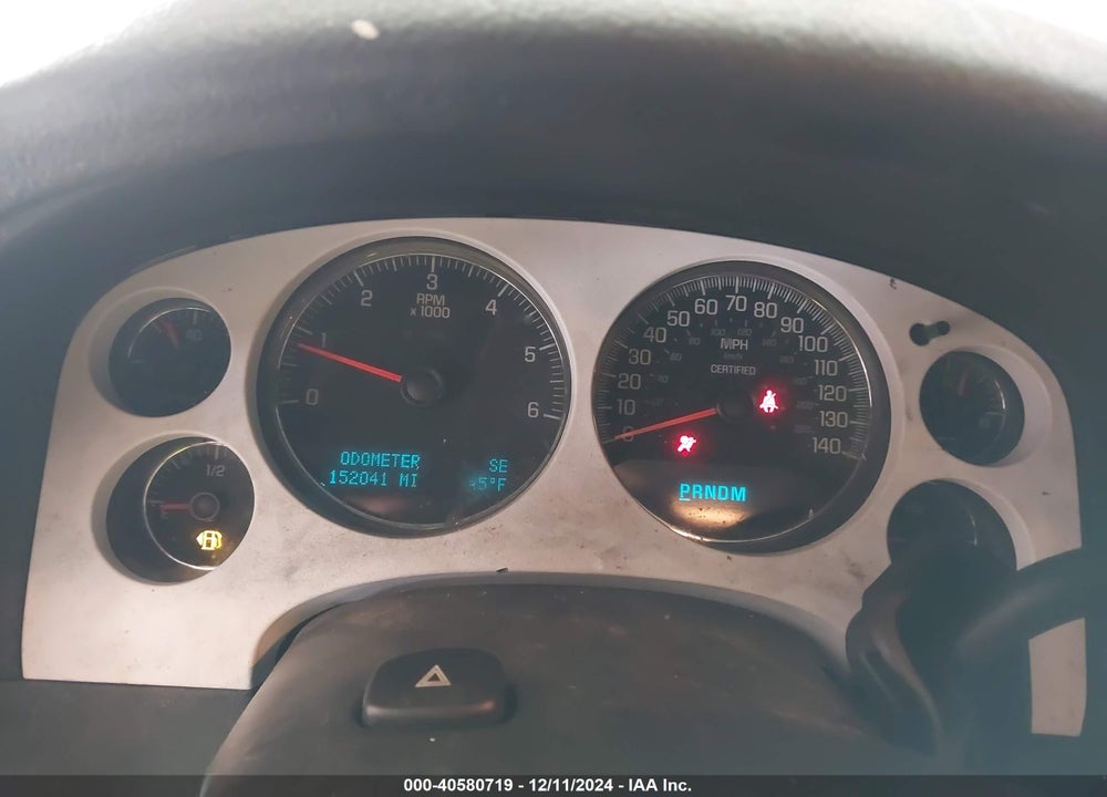2010 CHEVROLET TAHOE LS VIN: 1GNMCAE03AR219871