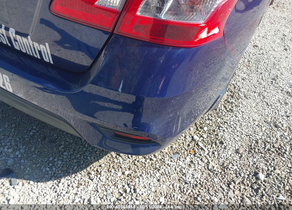 2018 NISSAN SENTRA SV VIN: 3N1AB7AP2JY215652