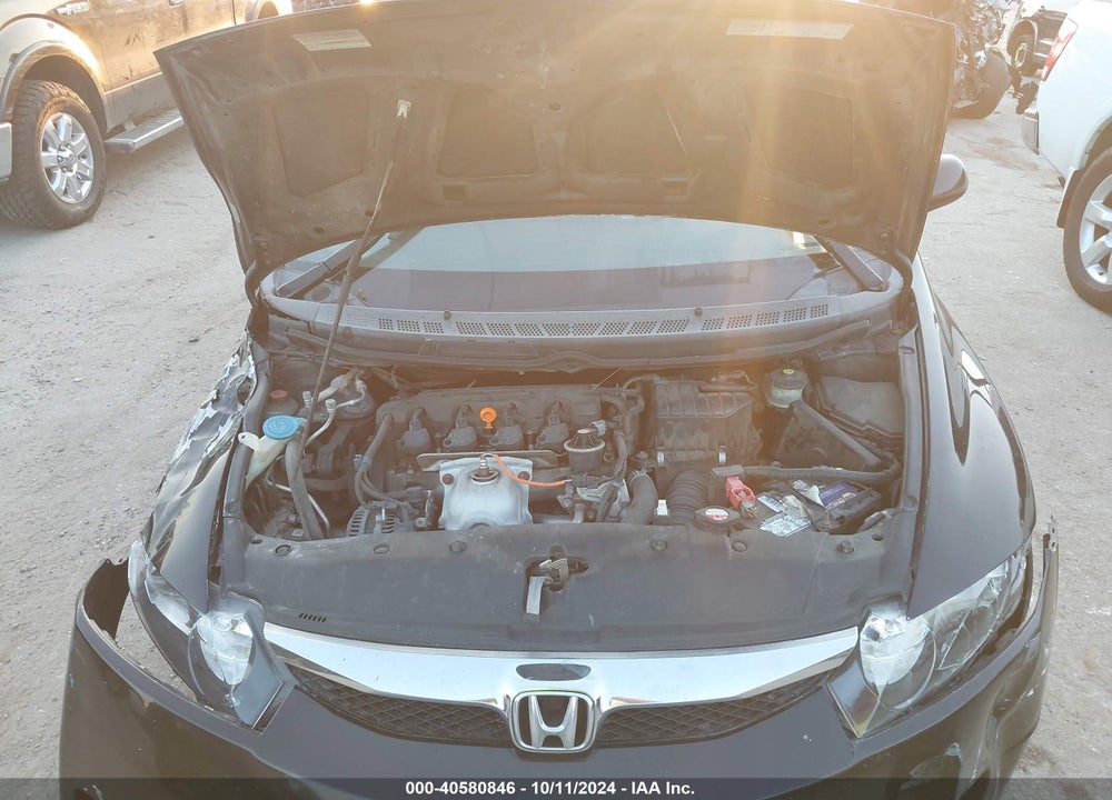 2010 HONDA CIVIC LX VIN: 2HGFA1F59AH547430