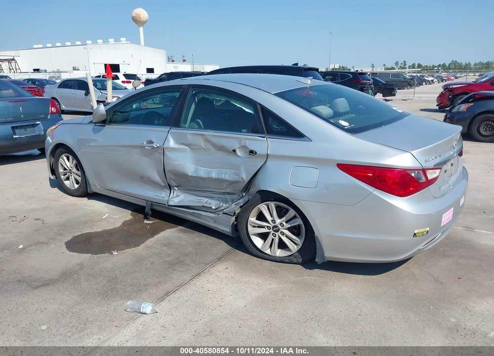 2013 HYUNDAI SONATA VIN: 5NPEB4AC7DH576340