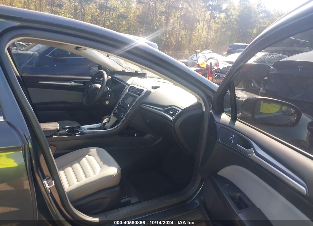 2015 FORD FUSION S VIN: 3FA6P0G71FR117691