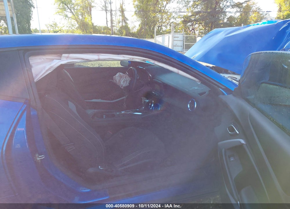 2018 CHEVROLET CAMARO 1LT VIN: 1G1FB1RS5J0177877