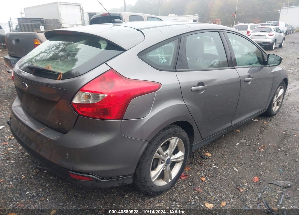 2014 FORD FOCUS SE VIN: 1FADP3K24EL125186