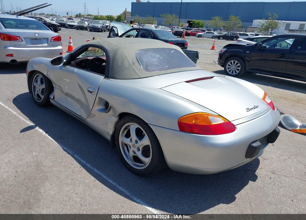 2000 PORSCHE BOXSTER VIN: WP0CA2989YU628240