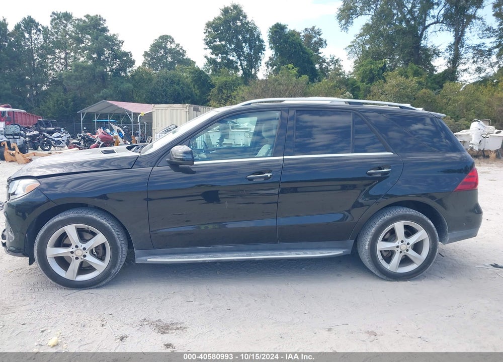 2017 MERCEDES-BENZ GLE 350 VIN: 4JGDA5JB8HA886887