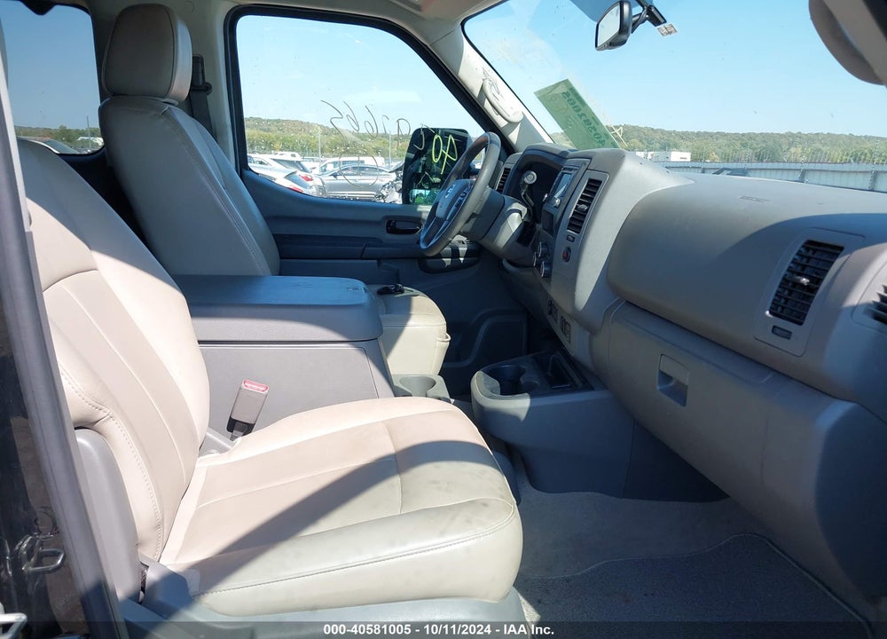 2020 NISSAN NV PASSENGER NV3500 HD SL VIN: 5BZAF0AA5LN850658