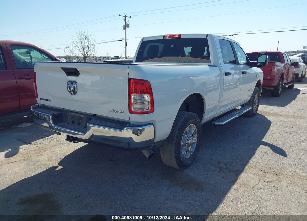 2024 RAM 2500 BIG HORN 4X4 6'4 BOX VIN: 3C6UR5DL3RG154288