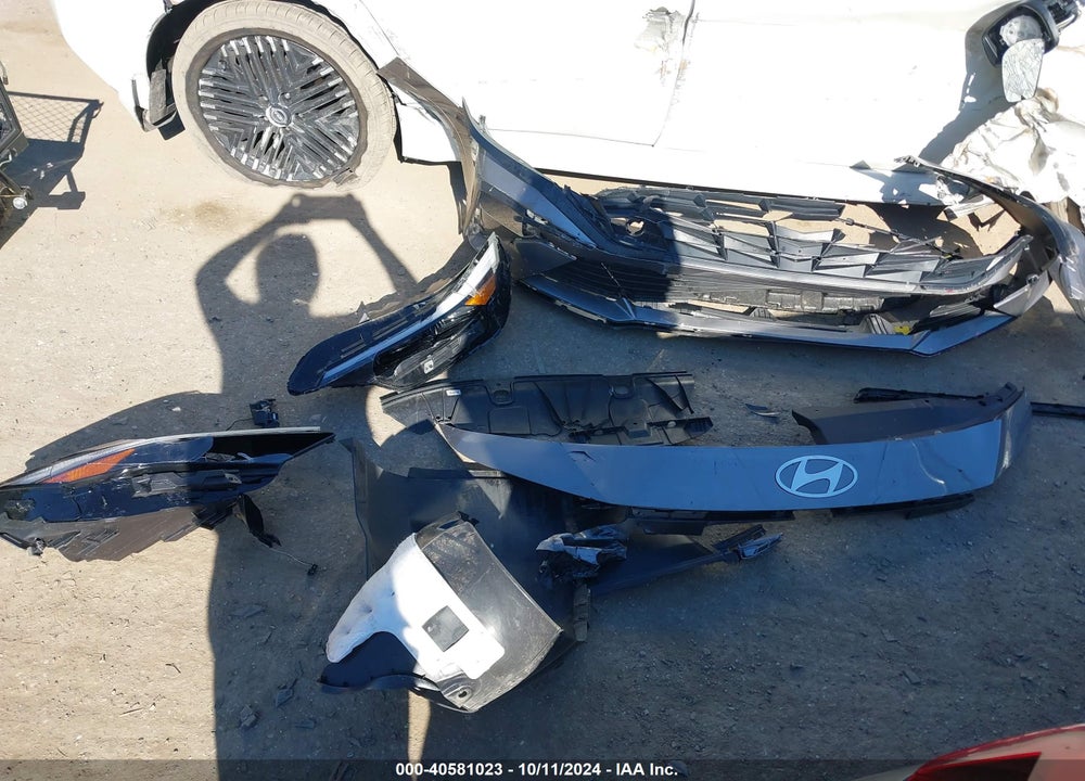 2024 HYUNDAI ELANTRA SEL VIN: KMHLM4DG4RU756965