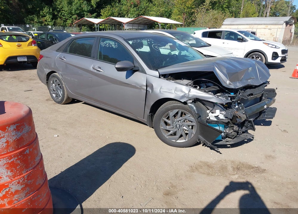 2024 HYUNDAI ELANTRA SEL VIN: KMHLM4DG4RU756965