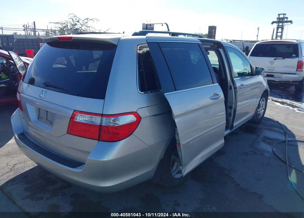 2006 HONDA ODYSSEY EX VIN: 5FNRL38406B043903