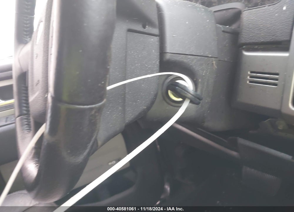2014 FORD F-150 LARIAT VIN: 1FTFX1ET0EFC80702