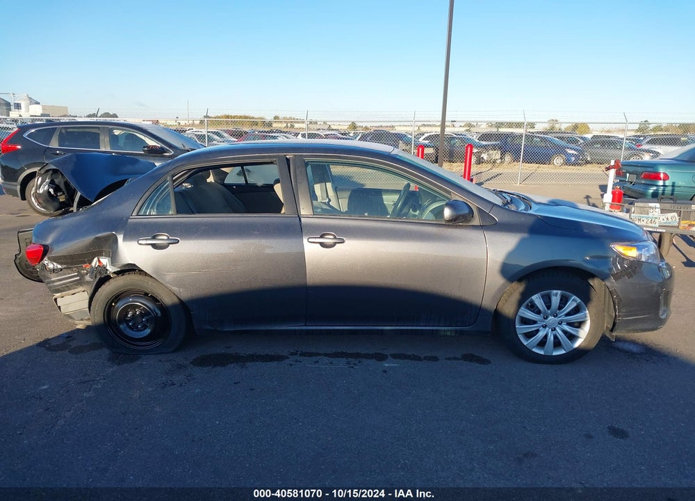 2013 TOYOTA COROLLA LE VIN: 2T1BU4EE8DC108094