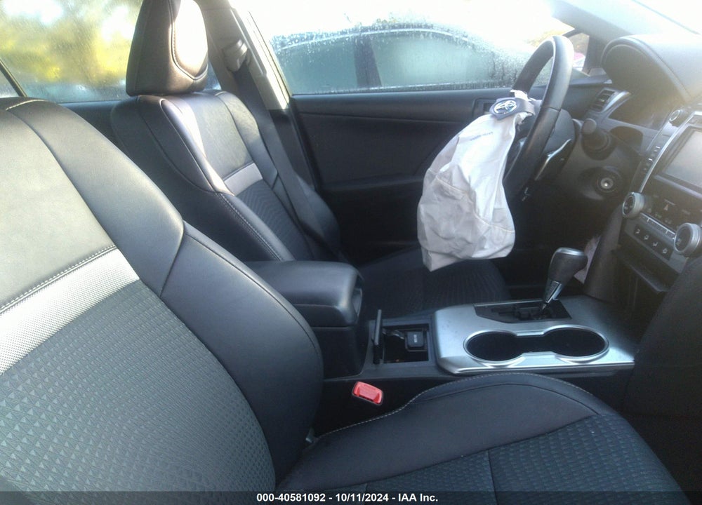 2014 TOYOTA CAMRY SE VIN: 4T1BF1FK9EU745721