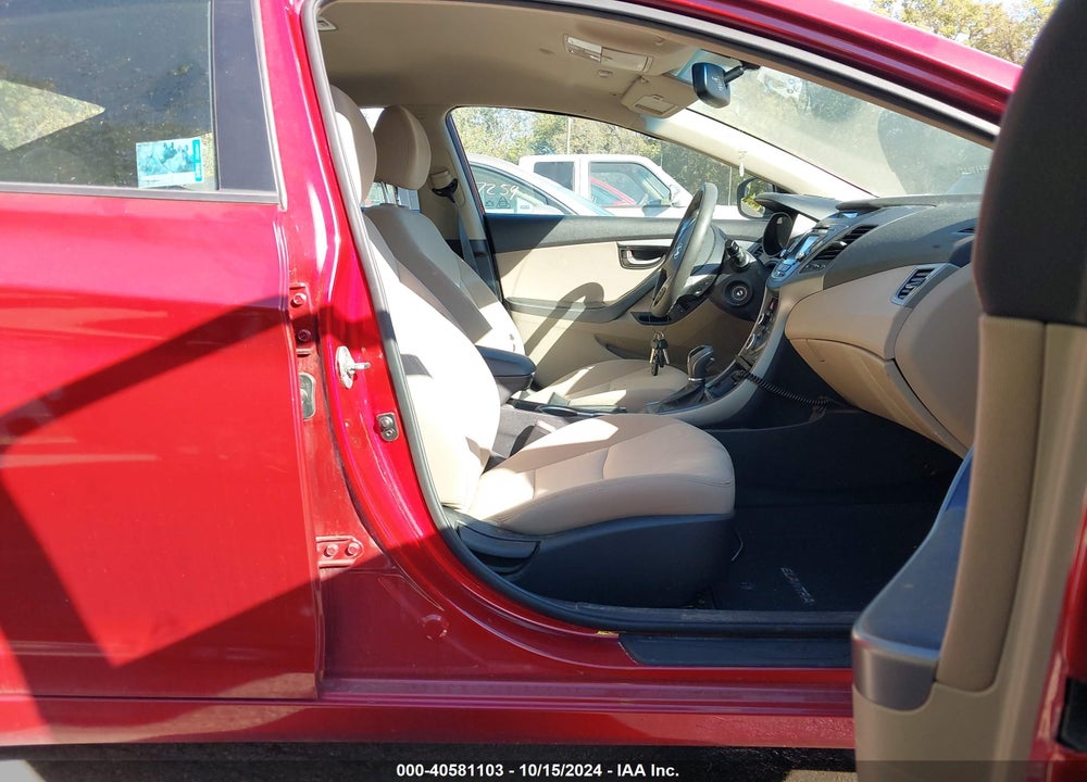 2014 HYUNDAI ELANTRA SE VIN: 5NPDH4AE3EH457133