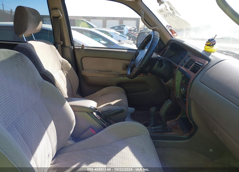 1998 TOYOTA 4RUNNER SR5 VIN: JT3HN86R3W0168849