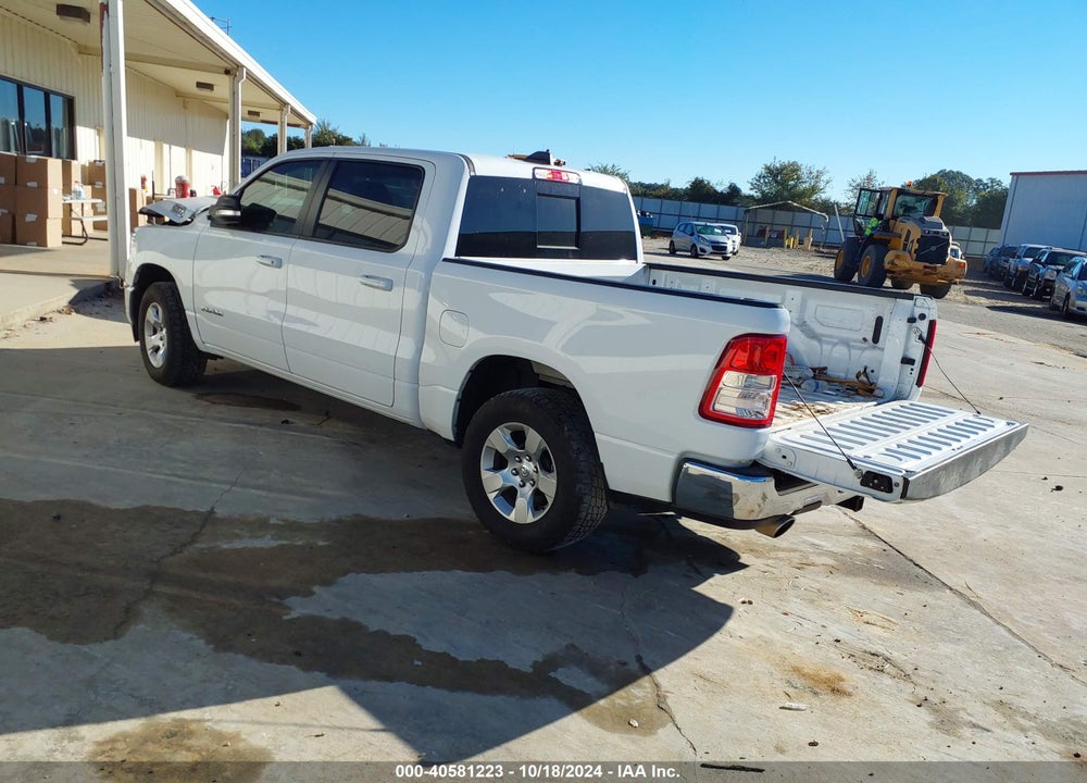 2022 RAM 1500 BIG HORN 4X2 5'7 BOX VIN: 1C6RREFT9NN231072