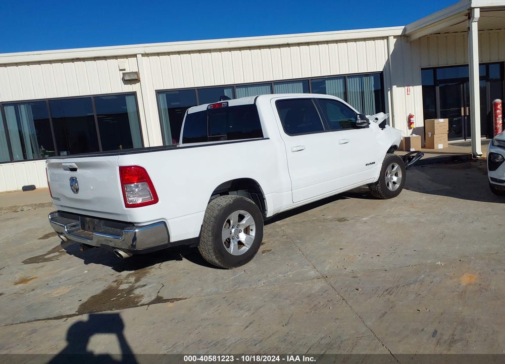 2022 RAM 1500 BIG HORN 4X2 5'7 BOX VIN: 1C6RREFT9NN231072