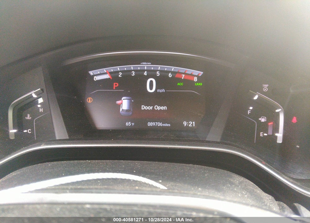 2018 HONDA CR-V TOURING VIN: 2HKRW2H98JH660683
