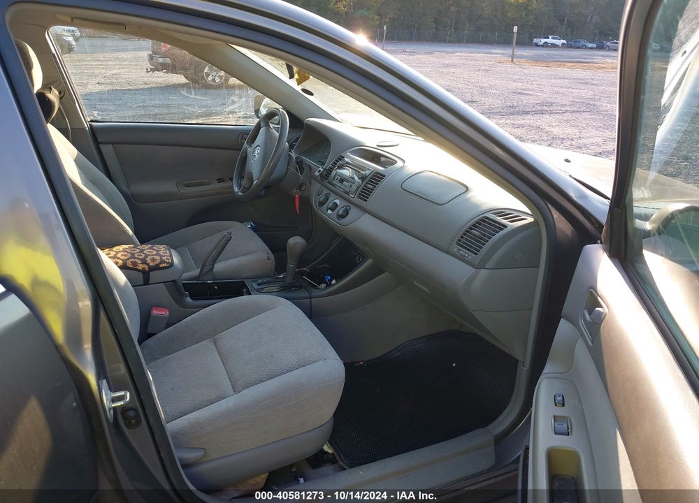 2004 TOYOTA CAMRY LE VIN: 4T1BE32K64U859372