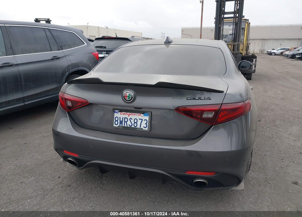 2018 ALFA ROMEO GIULIA TI SPORT RWD VIN: ZARFAECN2J7577963