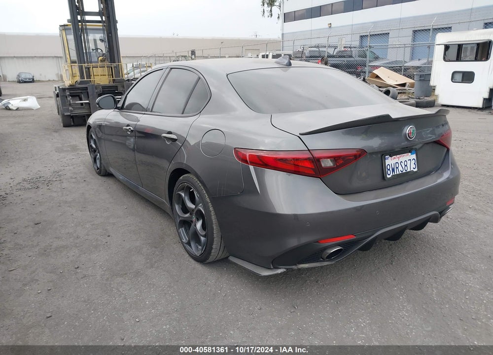 2018 ALFA ROMEO GIULIA TI SPORT RWD VIN: ZARFAECN2J7577963