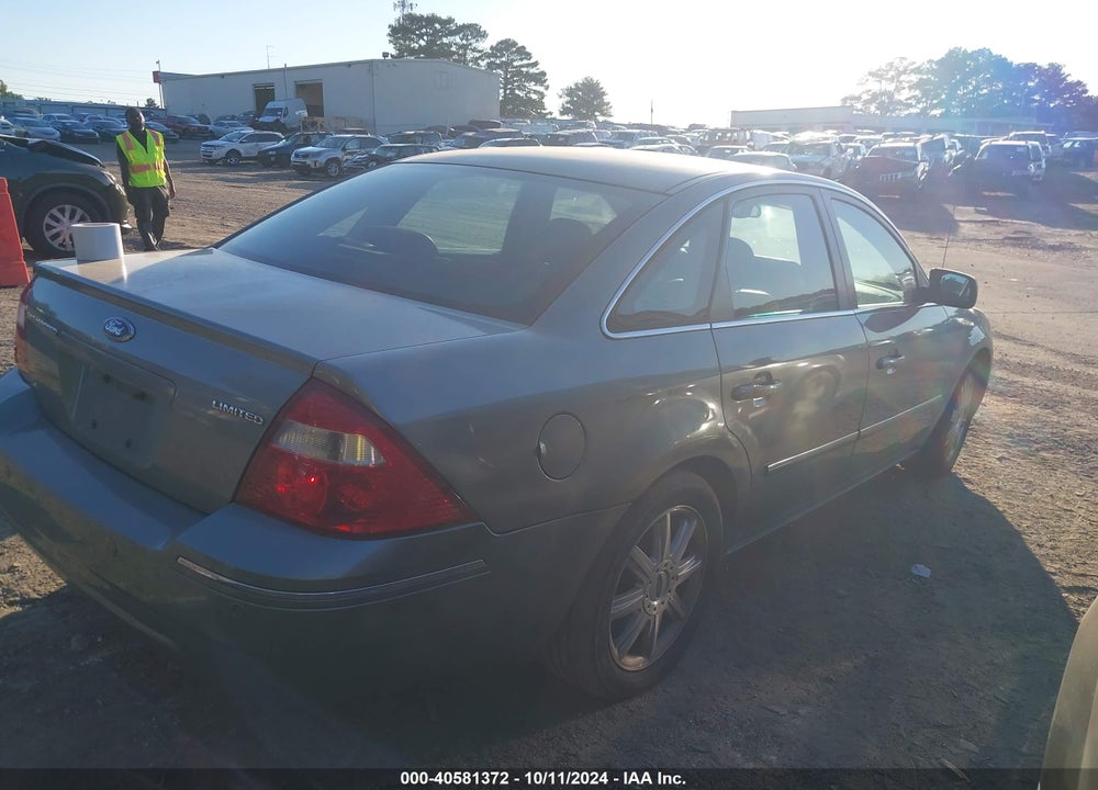 2005 FORD FIVE HUNDRED LIMITED VIN: 1FAFP25185G200888