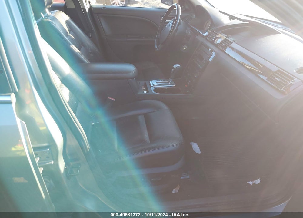 2005 FORD FIVE HUNDRED LIMITED VIN: 1FAFP25185G200888