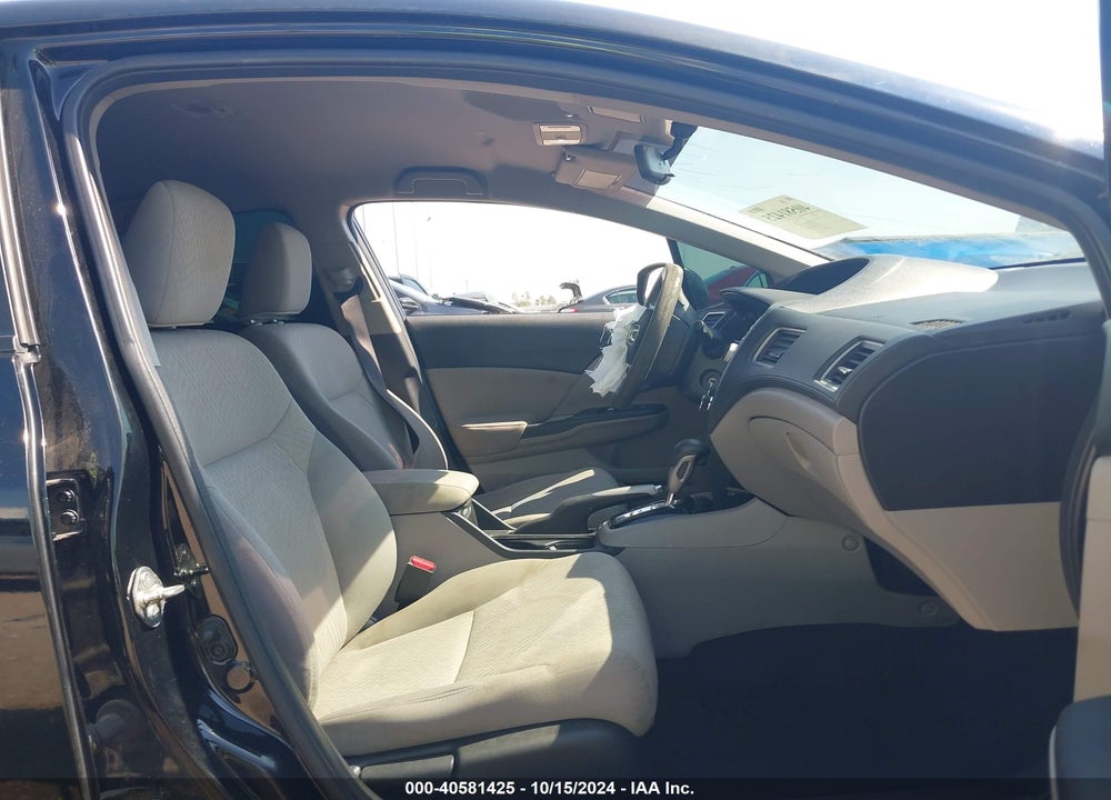 2014 HONDA CIVIC LX VIN: 19XFB2F51EE235184