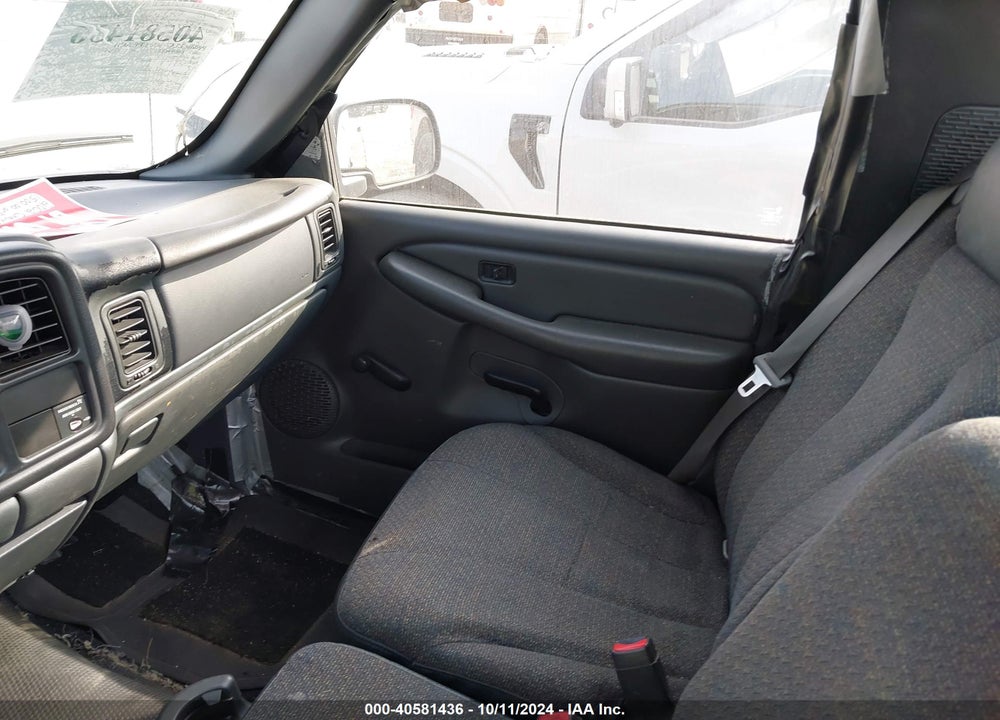 2002 CHEVROLET SILVERADO 1500 COMMERCIAL VIN: 1GCEC14W52Z275721