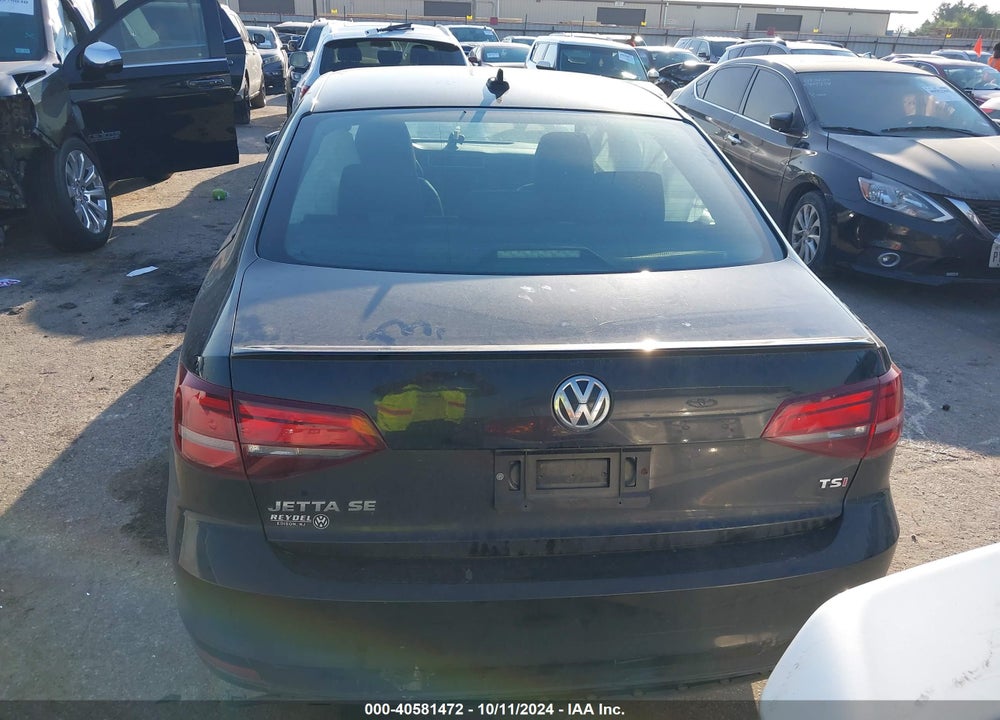 2018 VOLKSWAGEN JETTA 1.8T SE SPORT VIN: 3VWD17AJ9JM229318