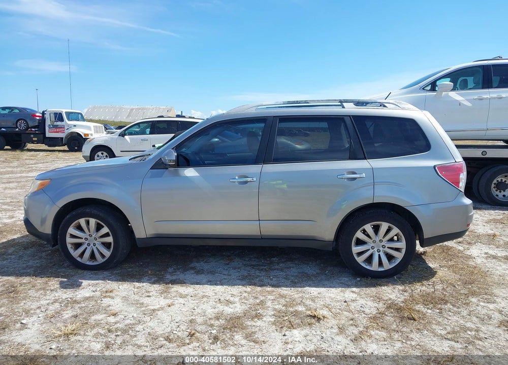 2011 SUBARU FORESTER 2.5X TOURING VIN: JF2SHAGC8BH727366