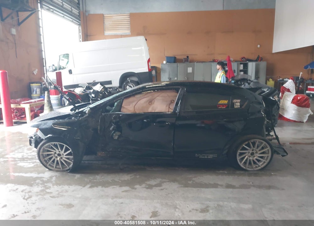 2013 HONDA CIVIC SI VIN: 2HGFB6E54DH710016