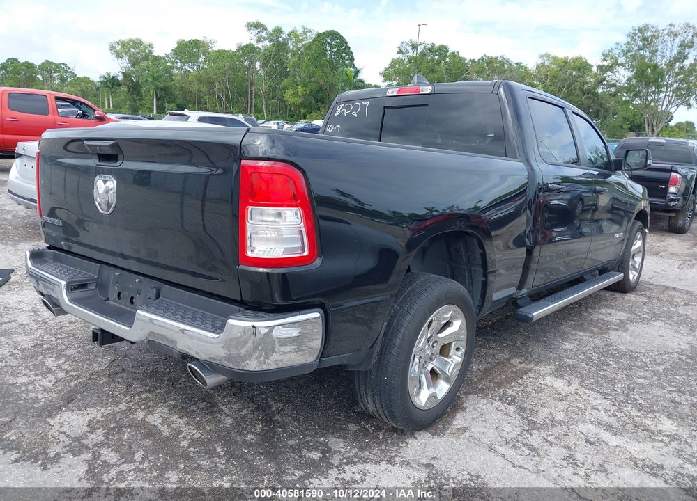 2022 RAM 1500 BIG HORN 4X2 6'4 BOX VIN: 1C6RREMT6NN408227