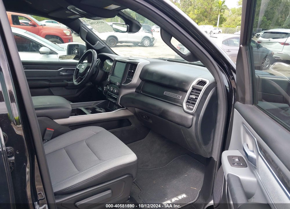 2022 RAM 1500 BIG HORN 4X2 6'4 BOX VIN: 1C6RREMT6NN408227