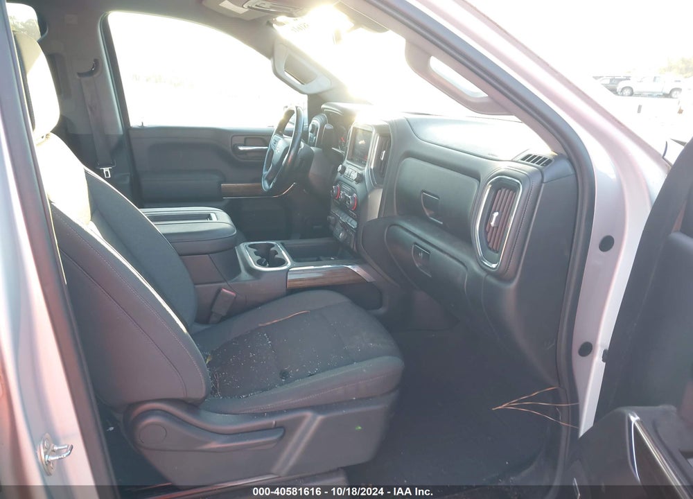 2019 CHEVROLET SILVERADO 1500 RST VIN: 1GCUYEEDXKZ142647