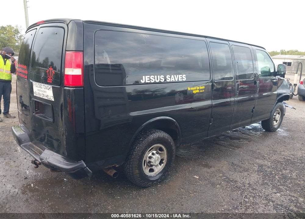2008 CHEVROLET EXPRESS LS VIN: 1GAHG39K081209421