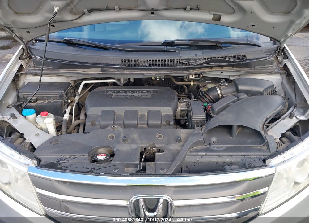 2011 HONDA ODYSSEY EX-L VIN: 5FNRL5H65BB093896