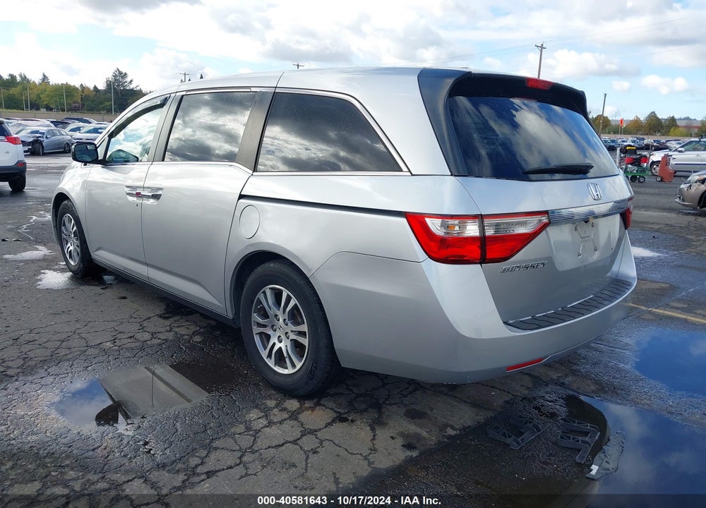 2011 HONDA ODYSSEY EX-L VIN: 5FNRL5H65BB093896