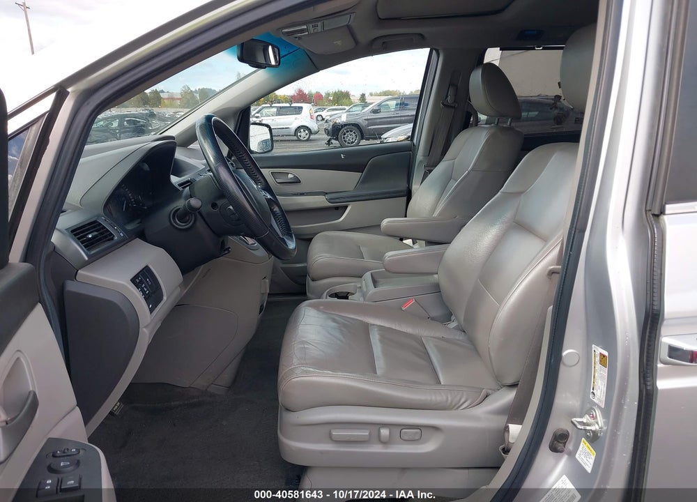 2011 HONDA ODYSSEY EX-L VIN: 5FNRL5H65BB093896