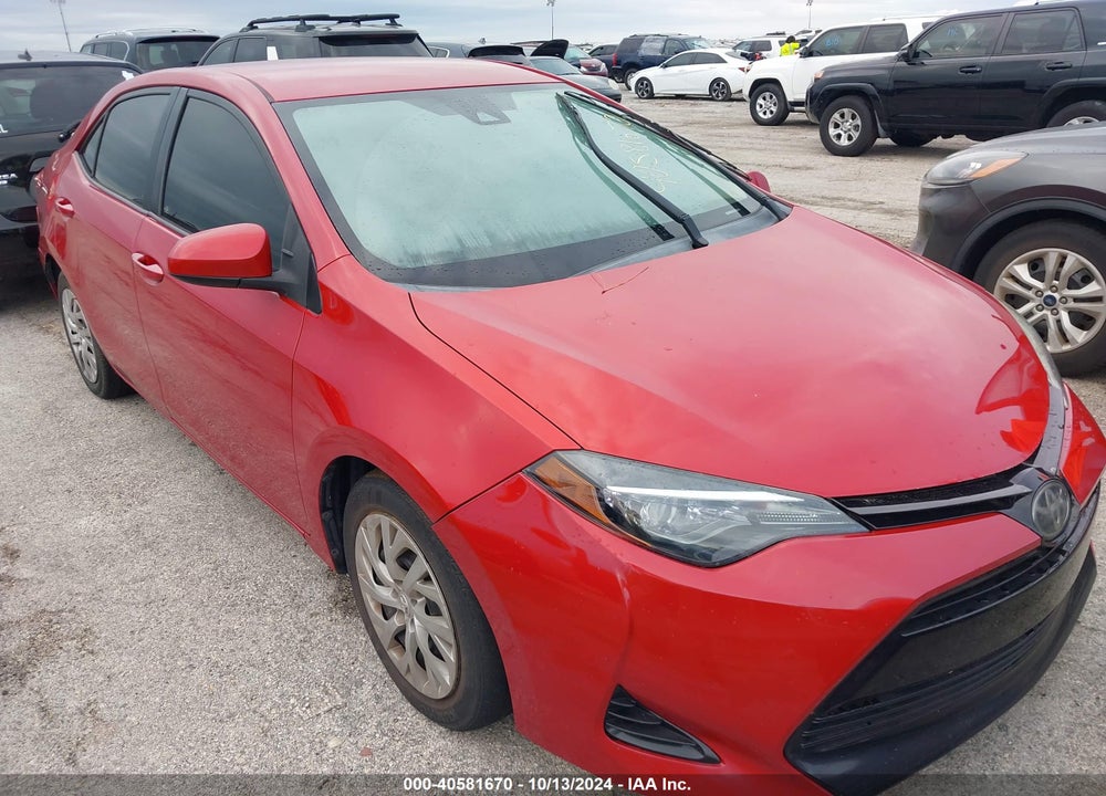 2018 TOYOTA COROLLA LE VIN: 2T1BURHE2JC996510