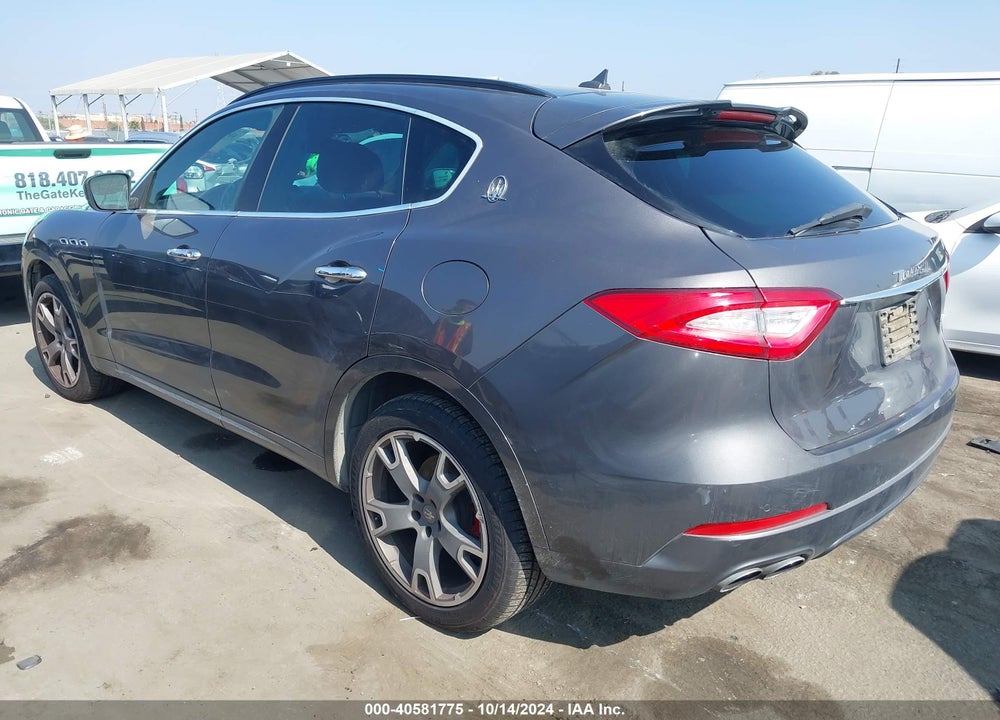 2017 MASERATI LEVANTE VIN: ZN661XUS6HX217503