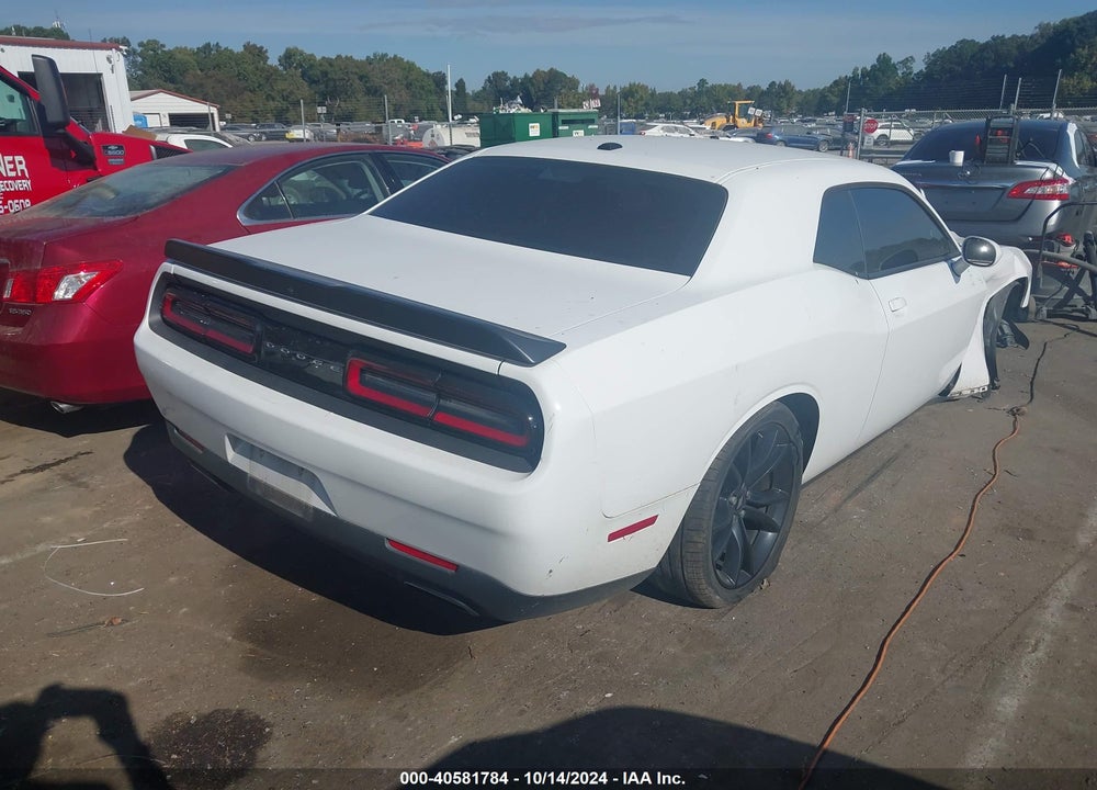 2018 DODGE CHALLENGER SXT VIN: 2C3CDZAG1JH127939