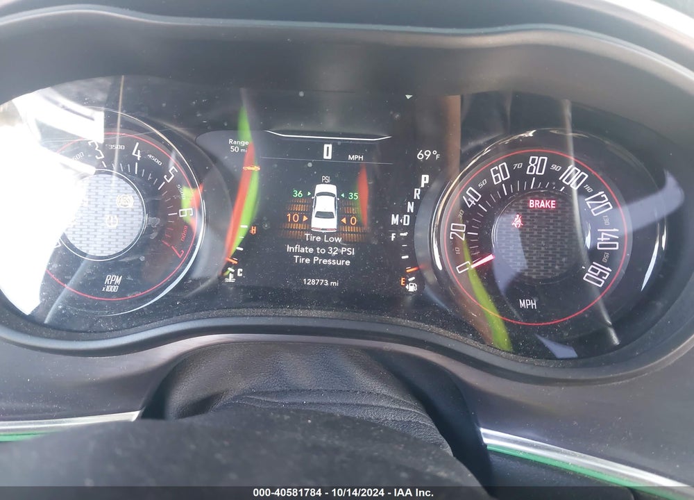 2018 DODGE CHALLENGER SXT VIN: 2C3CDZAG1JH127939