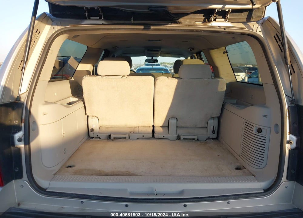 2007 CHEVROLET SUBURBAN 1500 LS VIN: 3GNFC16017G254036