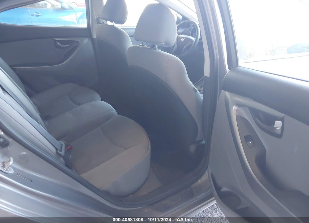 2013 HYUNDAI ELANTRA GLS VIN: 5NPDH4AE7DH320372