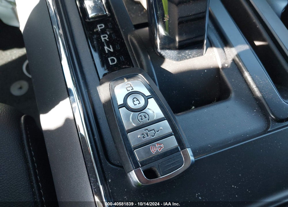 2023 FORD F-150 LARIAT VIN: 1FTFW1E83PFA54655