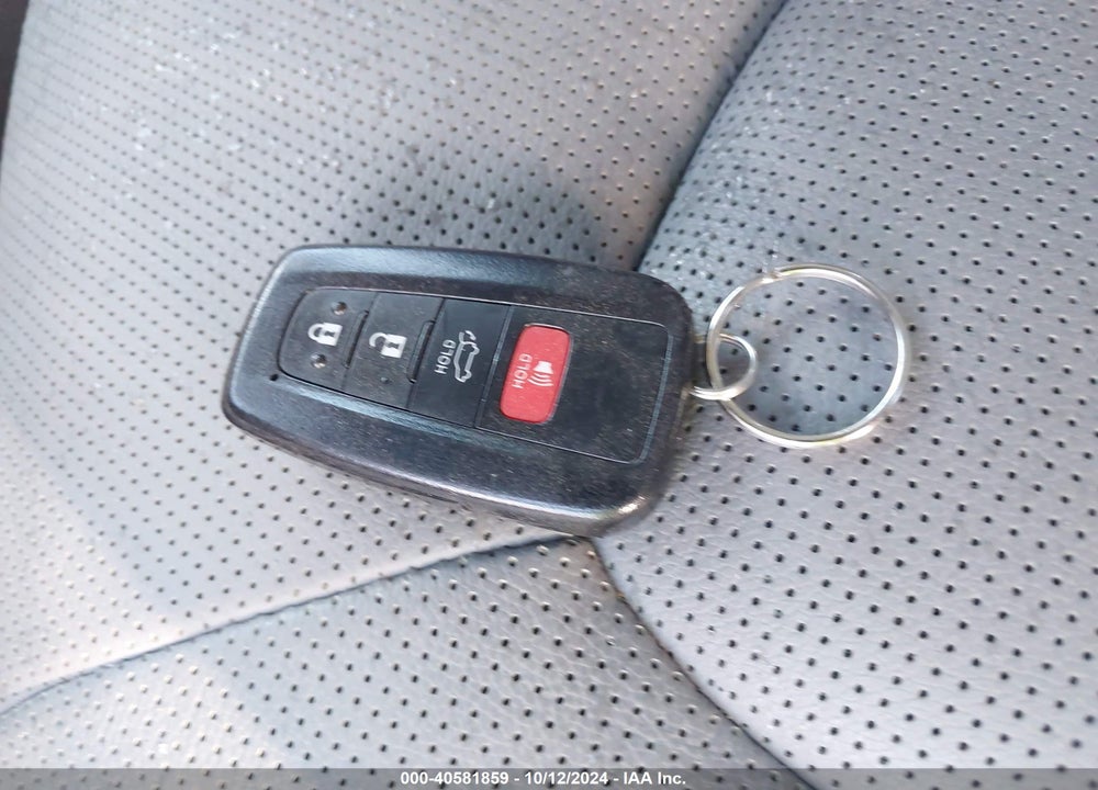 2021 TOYOTA HIGHLANDER VIN: 5TDYZRAH7MS088405