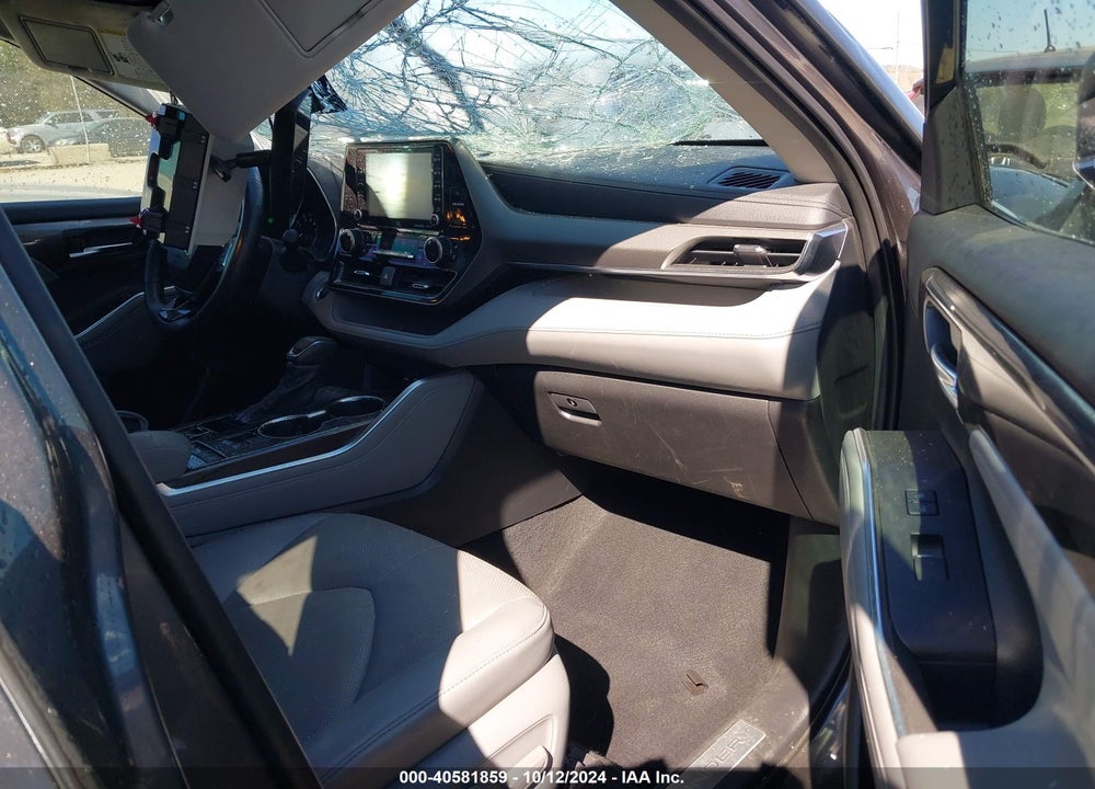 2021 TOYOTA HIGHLANDER VIN: 5TDYZRAH7MS088405